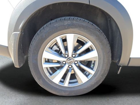 Used 2025 Nissan Pathfinder SL w/ Cargo Package AWD/4WD image 24