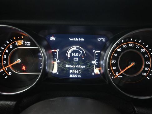 Used 2021 Jeep Wrangler Unlimited Sahara image 15