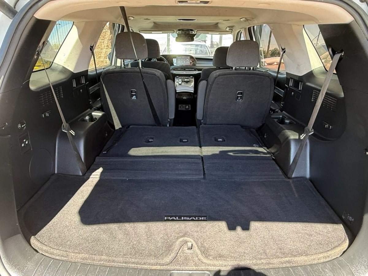 Used 2020 Hyundai Palisade SEL w/ Convenience Package FWD image 32