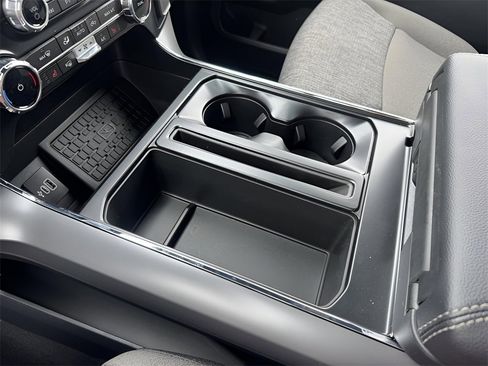 New 2025 Ford F150 XLT w/ Equipment Group 302A MID image 20