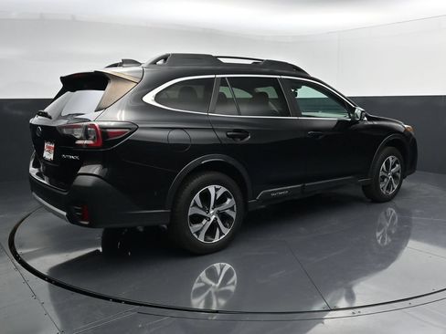 Used 2020 Subaru Outback Limited AWD/4WD image 8