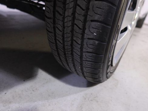 Used 2021 Nissan NV200 SV w/ Sliding Door Glass Package image 35