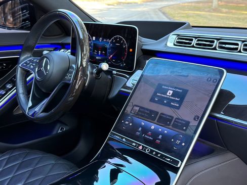 Used 2024 Mercedes-Benz S 580 4MATIC Sedan image 22