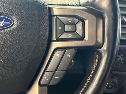 Used 2017 Ford F150 Limited w/ Trailer Tow Package image 31