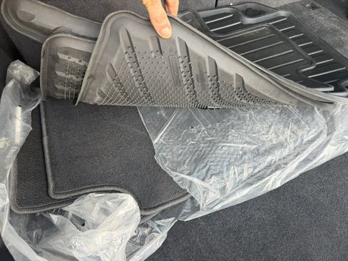 Used 2018 Honda HR-V LX image 22