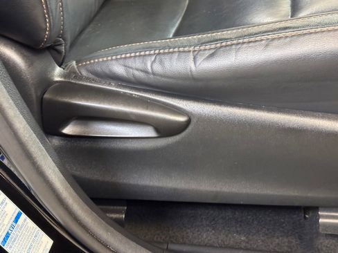 Used 2016 Toyota Highlander XLE AWD/4WD image 27