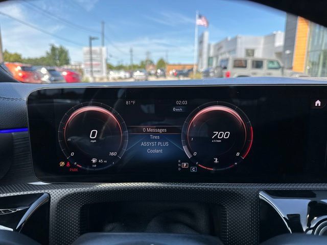 Used 2021 Mercedes-Benz CLA 250 4MATIC image 32