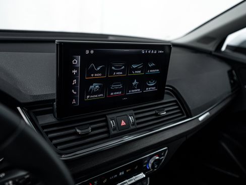 Certified 2023 Audi Q5 2.0T Premium Plus w/ Premium Plus Package AWD/4WD image 14