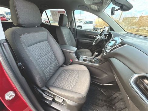 Used 2021 Chevrolet Equinox LT image 27