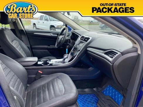 Used 2016 Ford Fusion SE image 12
