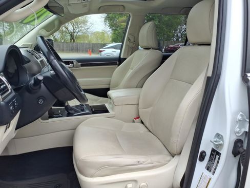Used 2020 Lexus GX 460 image 8