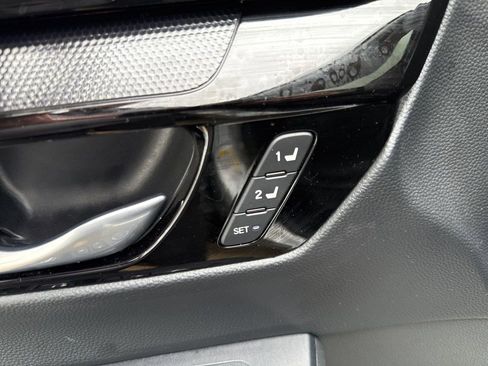 Certified 2024 Honda CR-V EX-L image 9