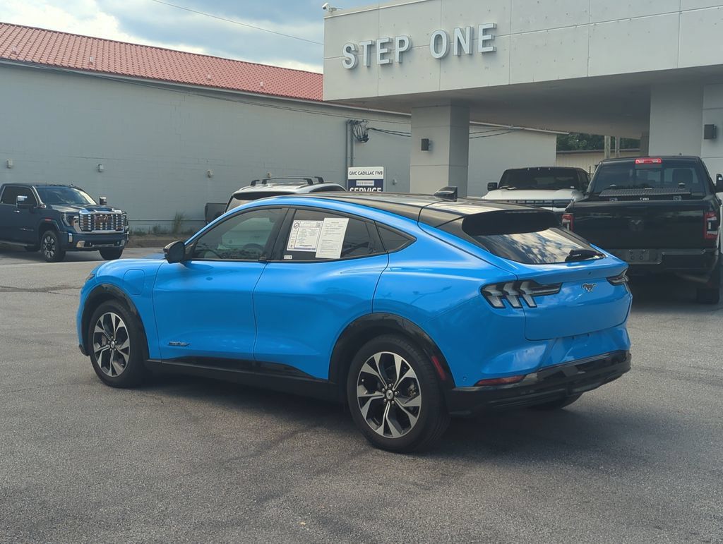Used 2022 Ford Mustang Mach-E Premium AWD/4WD image 4
