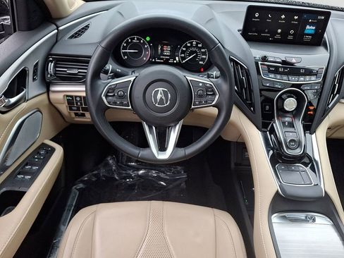 Used 2024 Acura RDX SH-AWD w/ Technology Package image 12