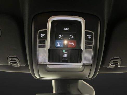 New 2026 RAM 1500 4x4 Crew Cab image 26