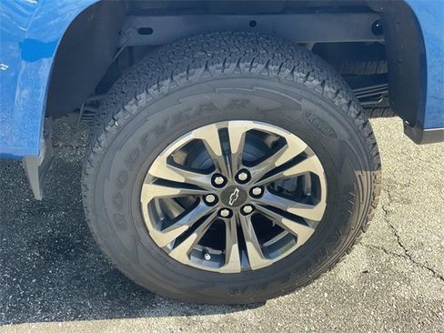 Used 2022 Chevrolet Colorado Z71 image 38