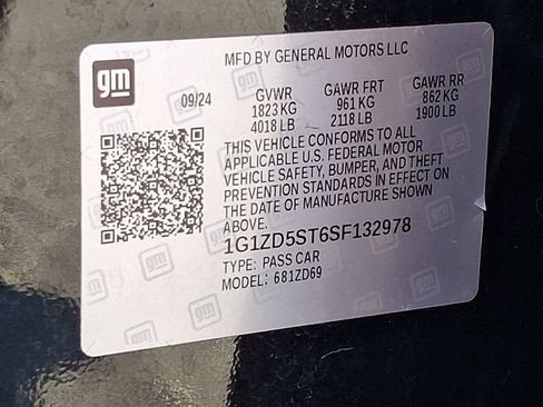 Certified 2025 Chevrolet Malibu LT FWD image 28