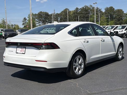 Used 2025 Honda Accord LX image 24