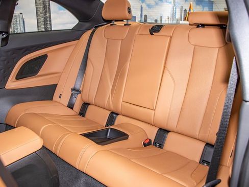 Used 2025 BMW 230i xDrive Coupe w/ Premium Package image 22