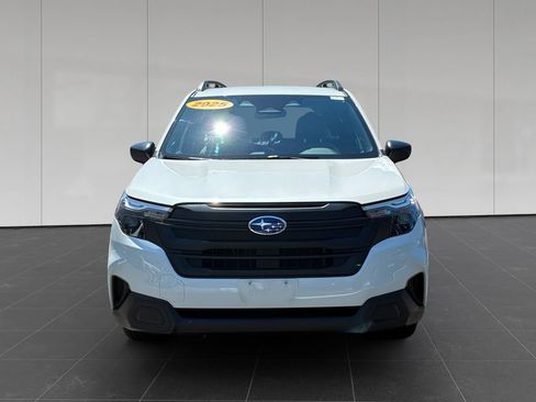 Used 2025 Subaru Forester AWD/4WD image 8