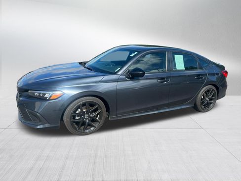 Used 2024 Honda Civic Sport image 2
