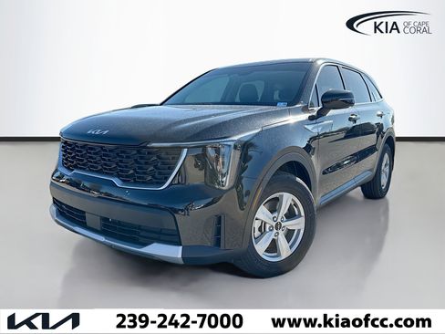 New 2026 Kia Sorento LX image 1