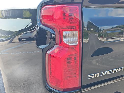 Used 2023 Chevrolet Silverado 1500 Custom RWD image 30