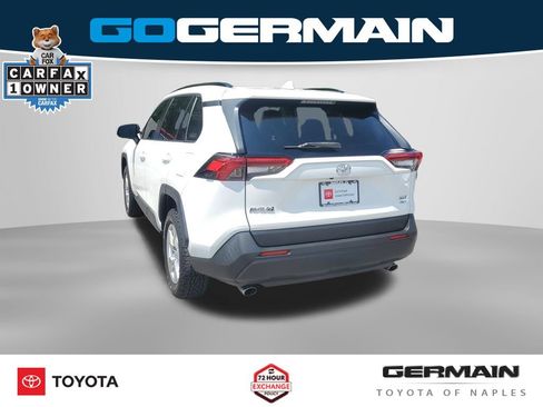 Used 2020 Toyota RAV4 XLE AWD/4WD image 11