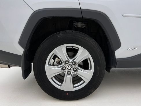 Used 2024 Toyota RAV4 XLE image 33