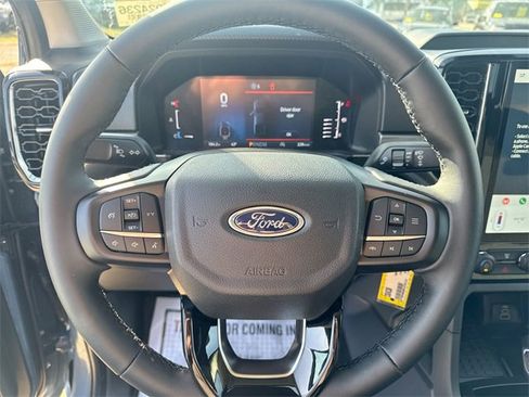 Certified 2025 Ford Ranger XLT w/ Chrome Accent Package image 15