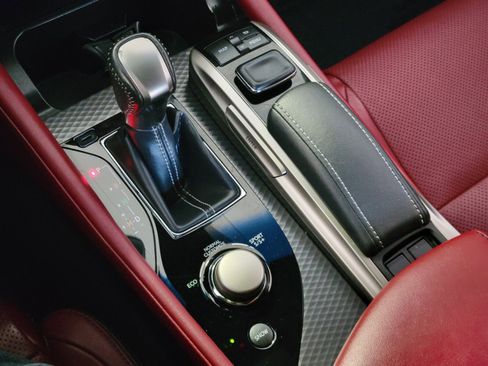 Used 2019 Lexus GS 350 F Sport RWD image 26