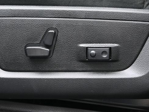 Used 2025 RAM 3500 Laramie w/ Night Edition AWD/4WD image 10