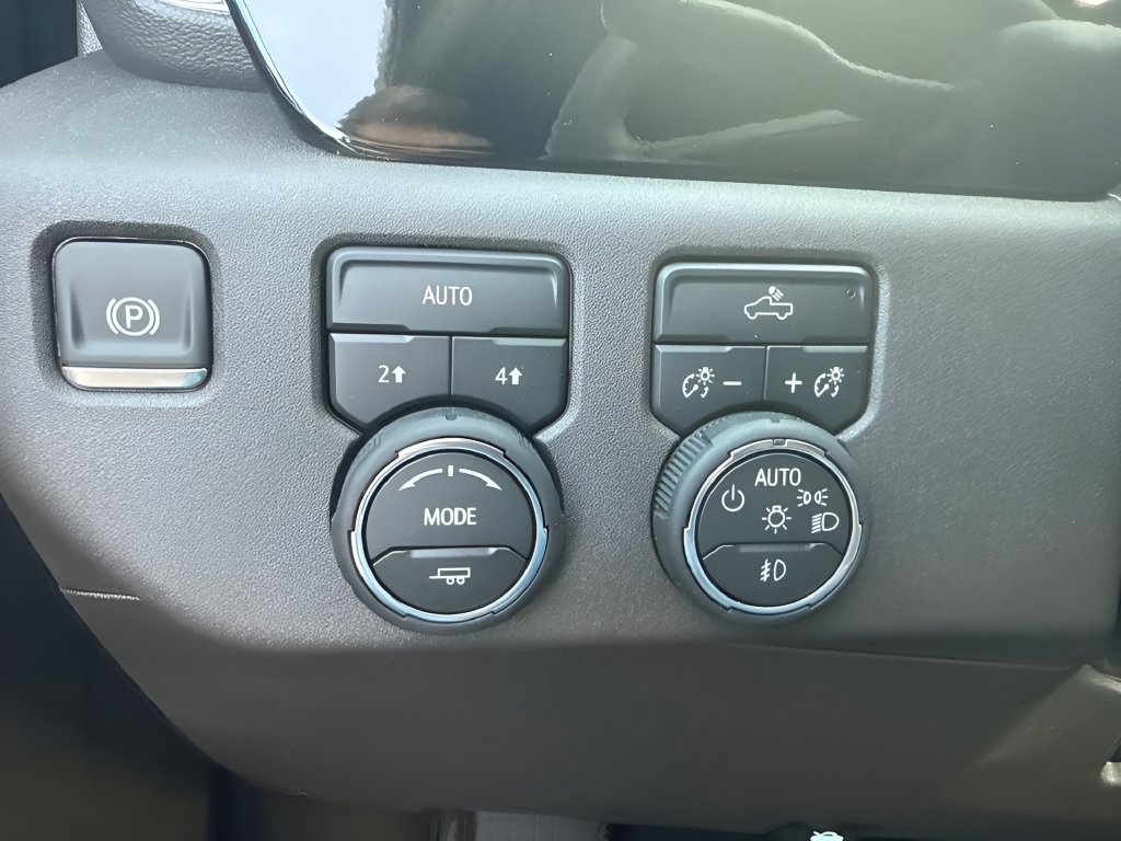 New 2026 Chevrolet Silverado 1500 RST w/ RST Select Package AWD/4WD image 25