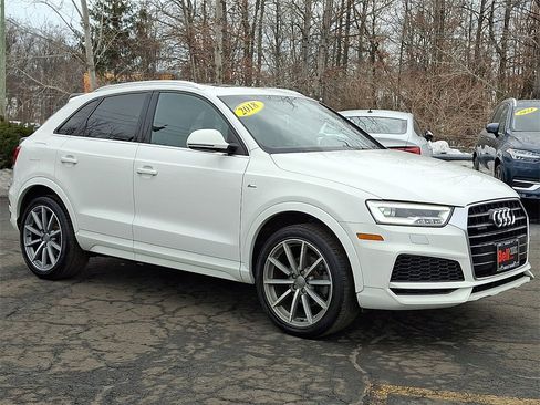 Used 2018 Audi Q3 2.0T Premium Plus w/ Premium Plus Package image 2