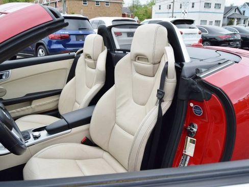 Used 2012 Mercedes-Benz SLK 350 image 37