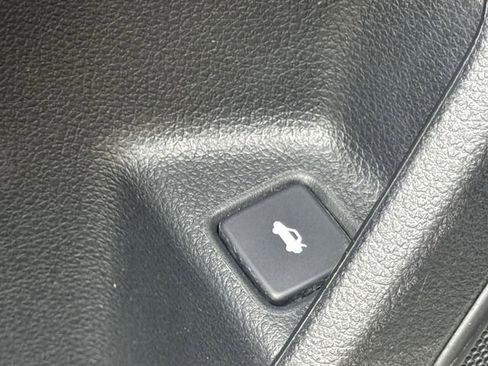 Used 2019 Honda Civic LX image 32