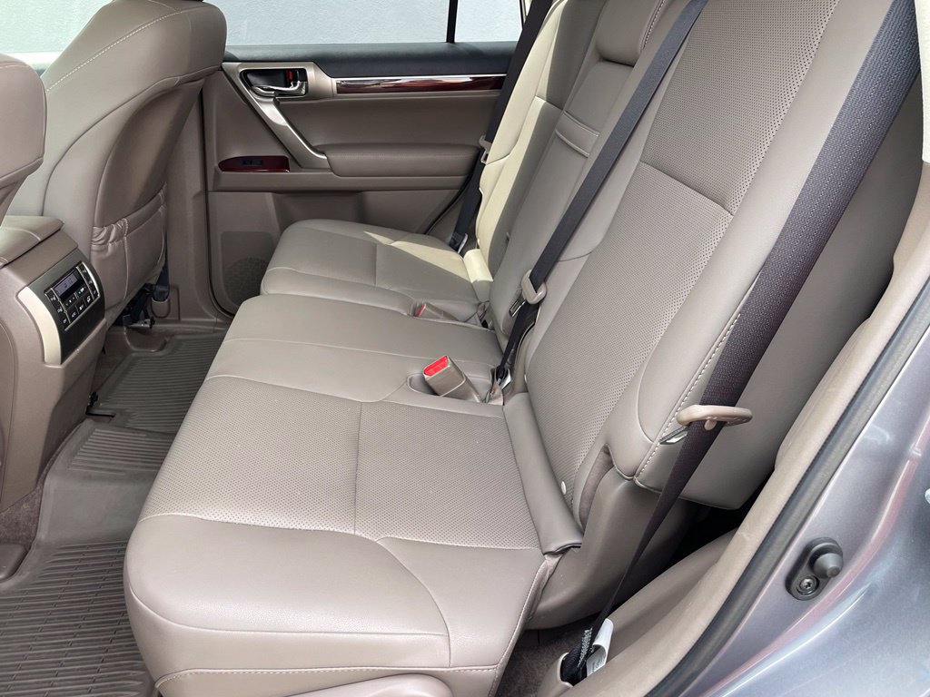 Used 2019 Lexus GX 460 Premium AWD/4WD image 7