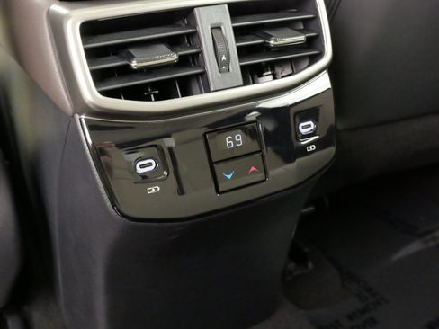 Used 2024 Lexus RX 350 Premium w/ Cold Area Package AWD/4WD image 38