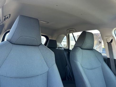 Certified 2024 Toyota RAV4 LE image 21