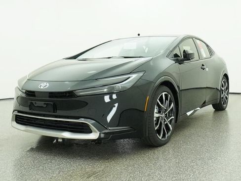 New 2026 Toyota Prius Plug-In Hybrid FWD image 32