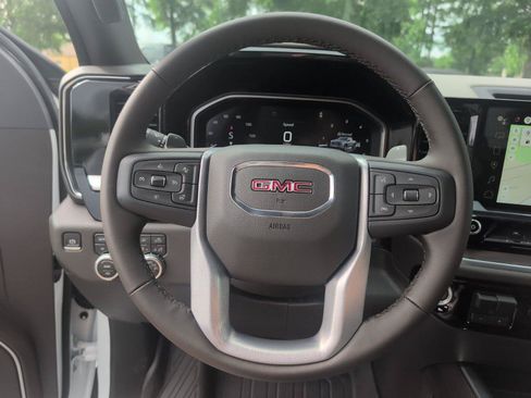 New 2026 GMC Sierra 1500 SLT w/ SLT Premium Plus Package AWD/4WD image 28