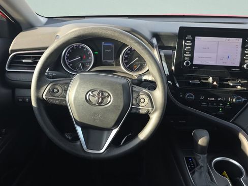 Used 2023 Toyota Camry LE w/ Convenience Package FWD image 12