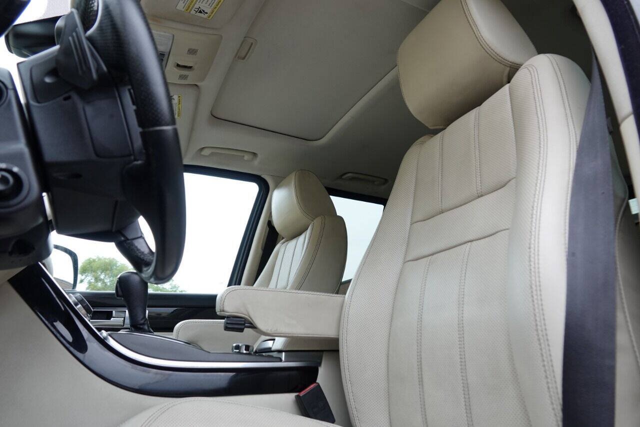 Used 2011 Land Rover Range Rover Sport Supercharged AWD/4WD image 69