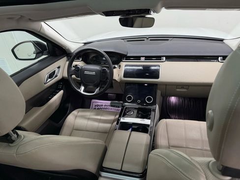 Used 2020 Land Rover Range Rover Velar S image 8