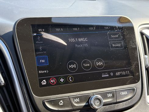 Used 2020 Chevrolet Malibu RS image 36