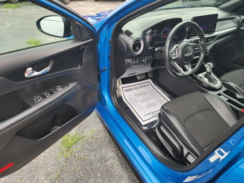 Used 2023 Kia Forte GT-Line w/ GT-Line Premium Package FWD image 17
