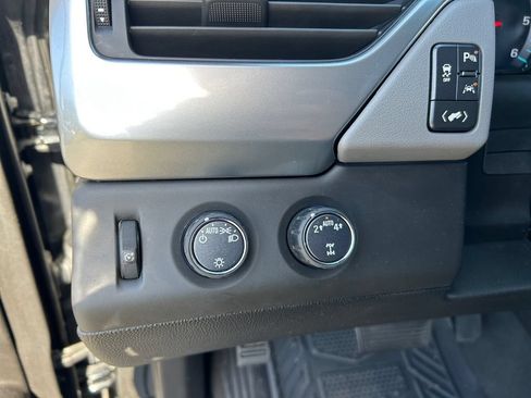 Used 2019 Chevrolet Tahoe LT AWD/4WD image 36
