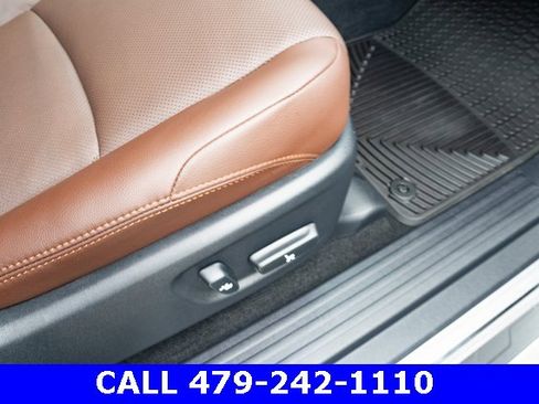 Used 2024 Toyota 4Runner Limited image 45