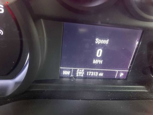 Certified 2022 Chevrolet Silverado 1500 Custom image 12