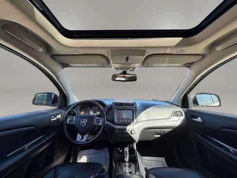 Used 2020 Dodge Journey Crossroad FWD image 16